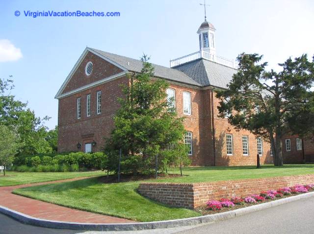 Yorktown Villiage Courthouse - Virginia 